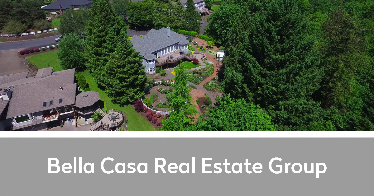 Aerial Video taken by Salem Aerial and Lewis Media Group for Bella Casa Real Estate Group in Salem, Oregon